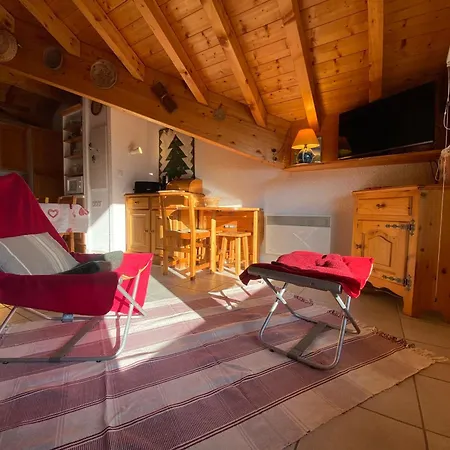 Grand T3 Lumineux Avec Balcon, Parking & Casier Skis En Centre-ville De - Fr-1-624-22 Apartment Samoens